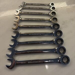 GearWrench 12 Point Ratcheting Metric Wrench Set 8-18mm